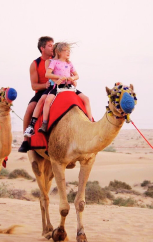 dubai-camel-ride